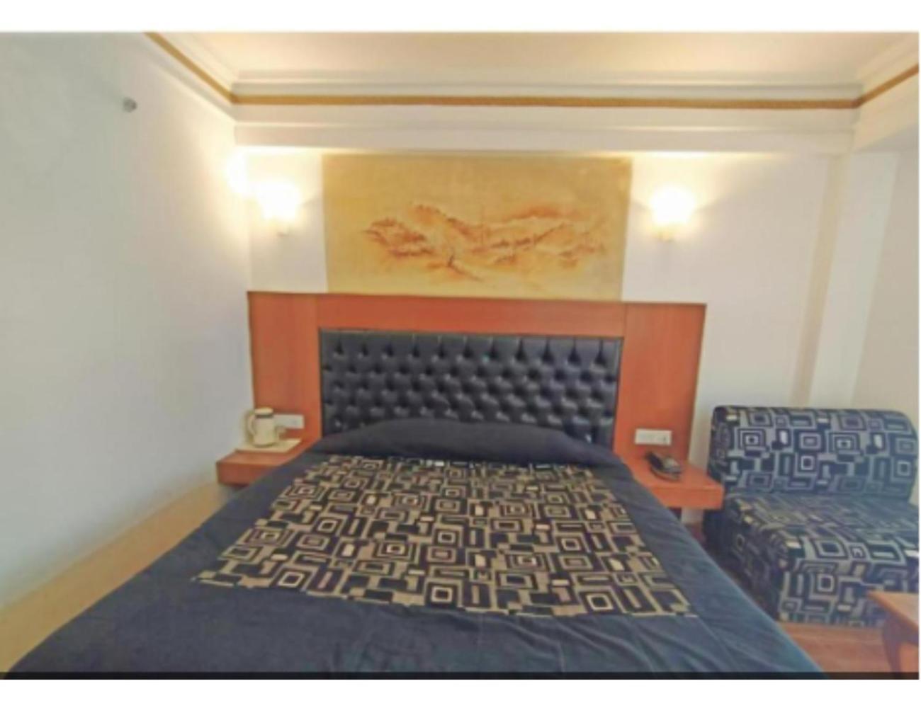 Hotel Horizon Near Picture Palace Bus Stand, מוסורי מראה חיצוני תמונה