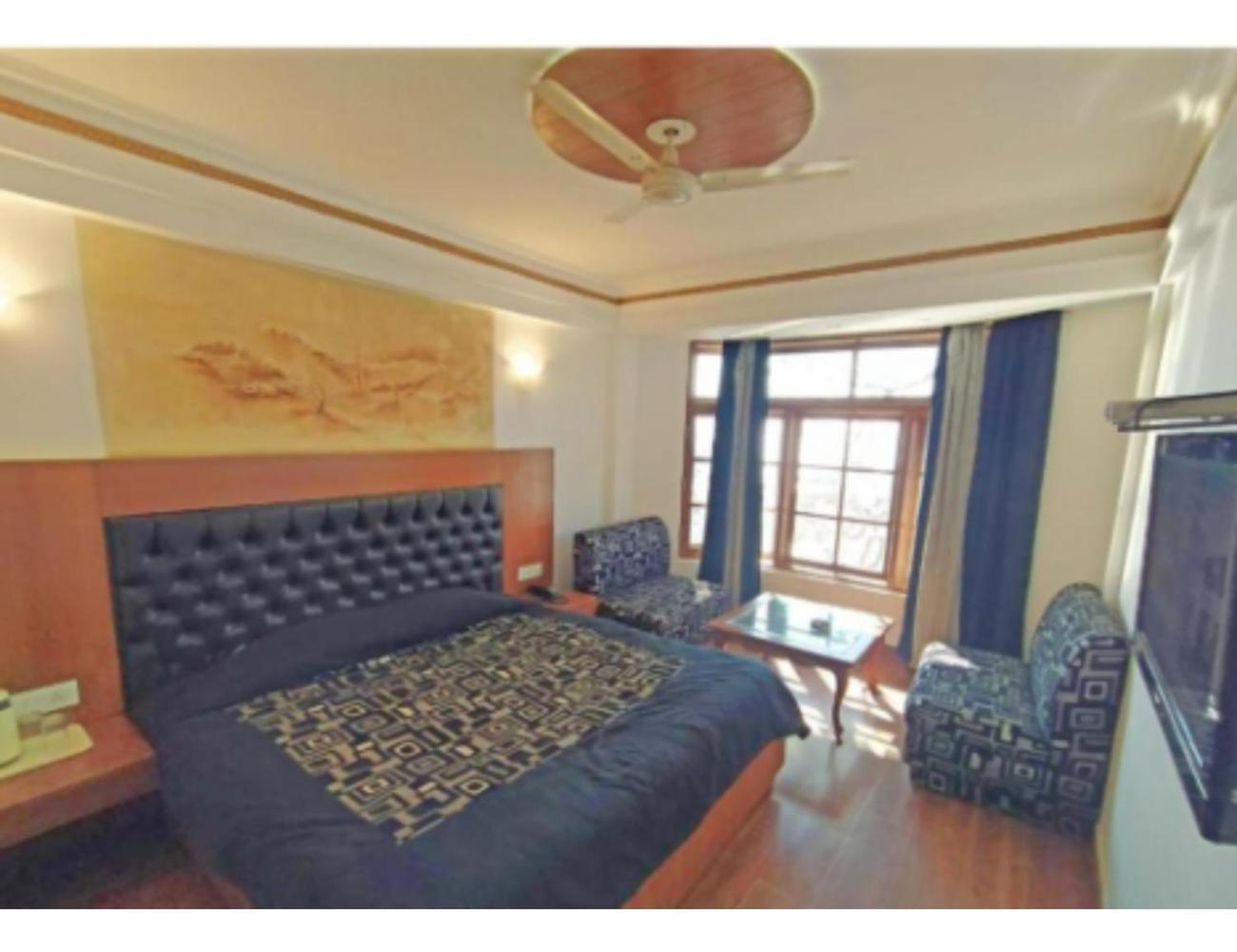 Hotel Horizon Near Picture Palace Bus Stand, מוסורי מראה חיצוני תמונה