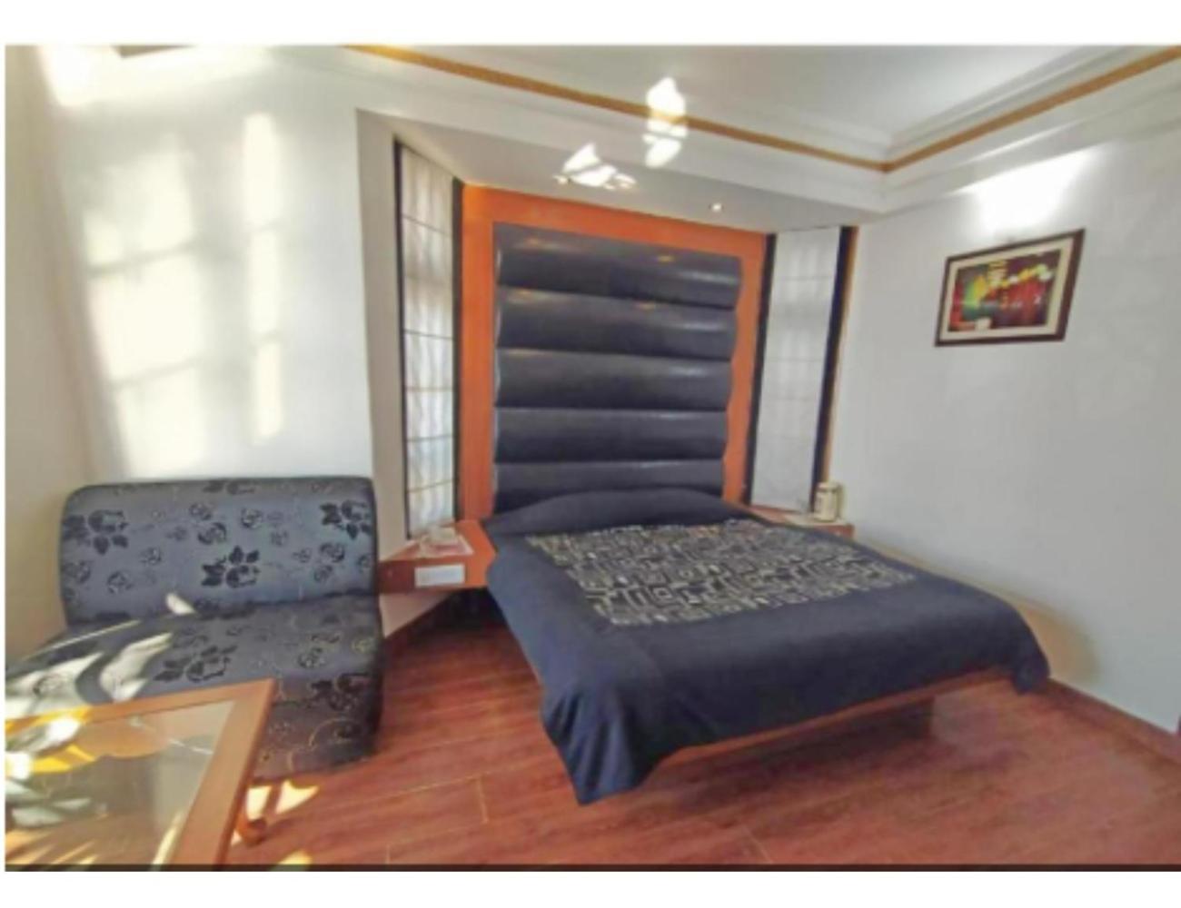 Hotel Horizon Near Picture Palace Bus Stand, מוסורי מראה חיצוני תמונה