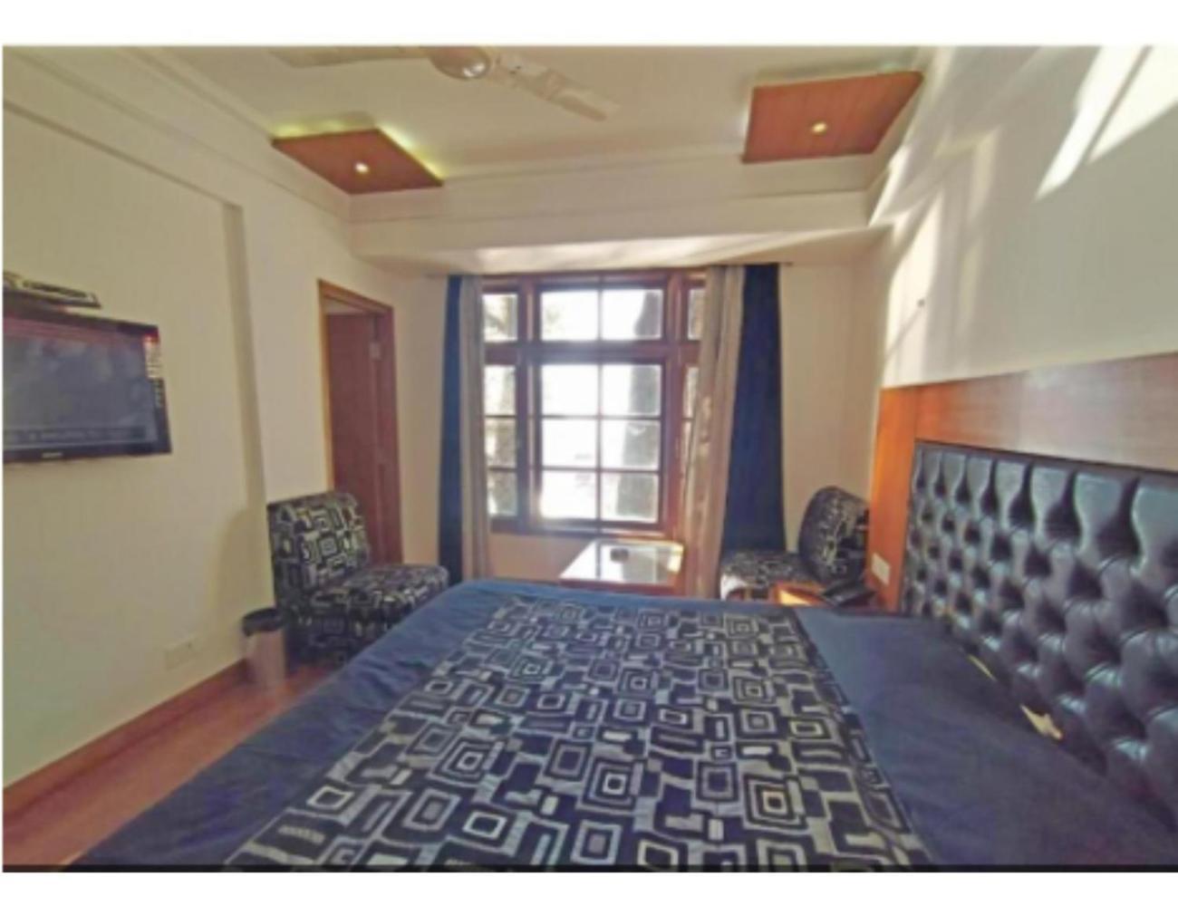Hotel Horizon Near Picture Palace Bus Stand, מוסורי מראה חיצוני תמונה